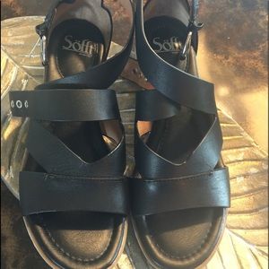 Softt Walking Sandals New but no tags